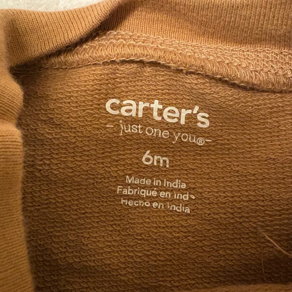 carters 2 piece set Brown Long sleeve & shorts - Picture 3 of 3